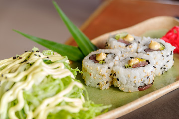 Japanese food tuna roll