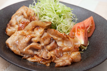 豚肉の生姜焼き