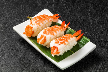 海老の握り寿司 Finger sushi Japanese food of prawns