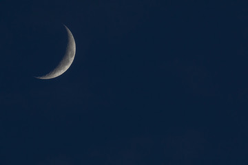 Obraz na płótnie Canvas crescent of the moon 