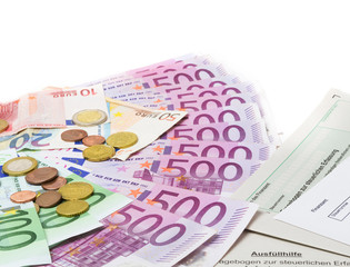 Einkommensteuererklärung an das Finanzamt