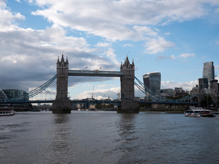 Fototapeta na wymiar Tower bridge