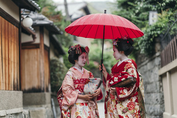  Portrait of  a Maiko geisha in Gion Kyoto - 132212243