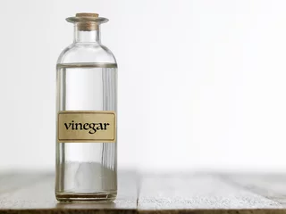 Schilderijen op glas white vinegar © eskay lim