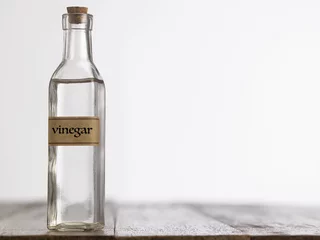  white vinegar © eskay lim