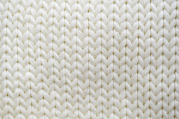 texture white knitted scarf