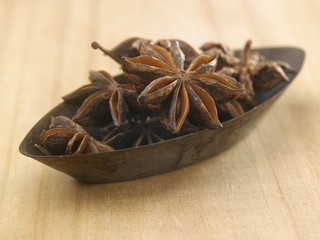 anise star