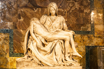 Pieta sculpture at Saint Peter's Basilica in Vatican. - obrazy, fototapety, plakaty