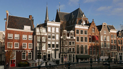 Obraz premium Maisons à pignon au coeur d'Amsterdam, Pays-Bas