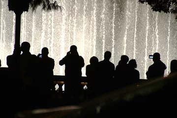 Fotobehang Nacht uitzicht op de fontein bellagio fonteinshow, Las Vegas © AmeriCantaro