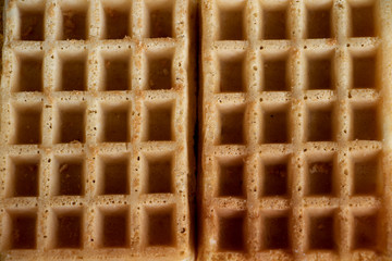 zwei Waffeln