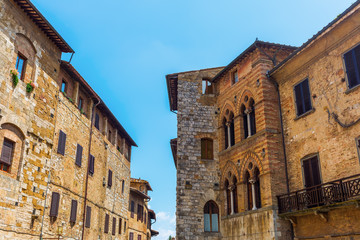 Fototapeta premium old buildings in San Gimignano, Italy