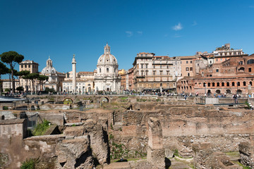 Fototapeta na wymiar Ausgrabung des Trajansforums im Forum Romanum