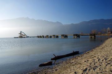 le lac du bourget en hiver