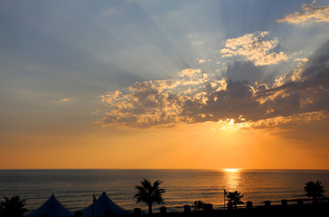 Photos bright sunset