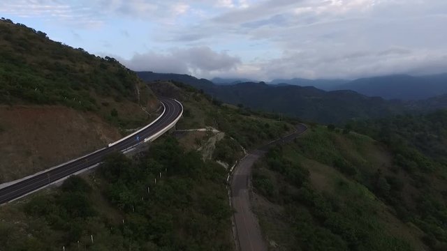 zoom in mountain and road