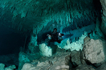 Cave Diving Mexico Cenotes de Yucatan