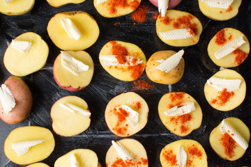 Potatoes with butter and ground red pepper