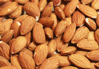 Fototapeta premium Raw almonds background