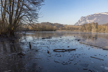 Lac de Sainte Hélène - Savoie.
