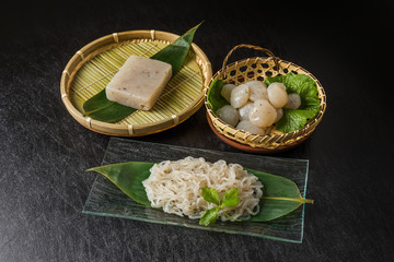 こんにゃく　しらたき　日本食 noodles made from konnyaku japan