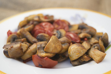 stewed campignon mushrooms