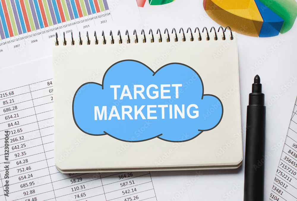 Poster notebook with toolls and notes about target marketing