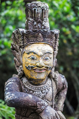 Fototapeta na wymiar Hinduistische Indra-Statue bei Pura Tirta Empul