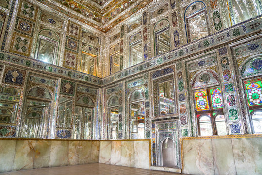 Mirrored reception hall, Khan-e Zinat al-Molk, Qavam al-Molk family's private quarters, Shiraz, Iran
