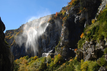 Cascada en Añisclo