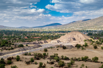 Fototapeta na wymiar View of the Pyramid of the Moon and the Avenue of the Dead at Teotihuacan in Mexico