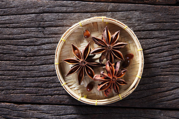 anise star