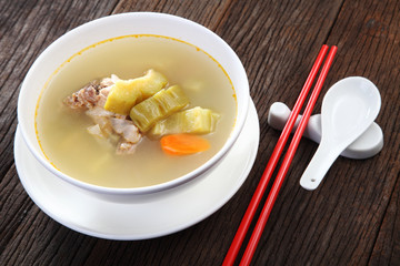 bitter gourd with pork rib soup