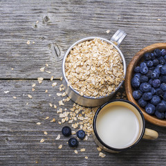 oat flakes with blueberry