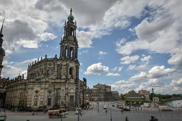 Fototapeta na wymiar Центр Дрездена 