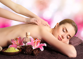 Obraz na płótnie Canvas Spa vacations concept. Young woman having massage