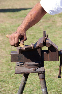 TRAVAIL DU FER ref 5893