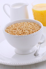 delicious and healthy crisped rice cereal