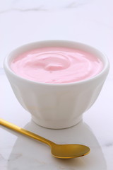 Berries french style yogurt