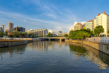 Fototapeta na wymiar Singapore River Waterfront
