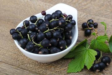Black currants heap