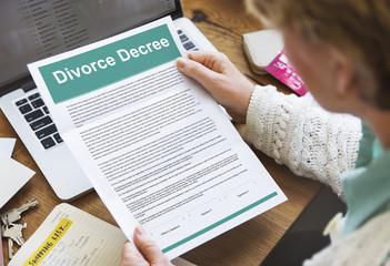Naklejka premium Divorce Agreement Decree Document Break up Concept