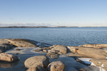 Below freezing point by the sea