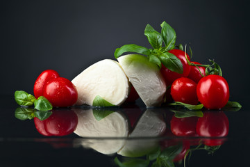 mozzarella with basil and tomatoes