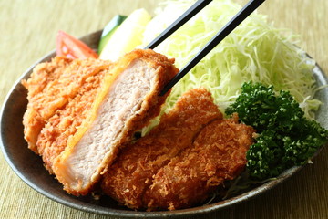豚かつ