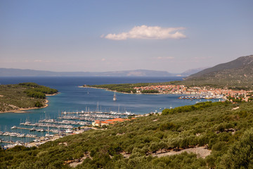Cres, Insel und Stadt in Kroatien