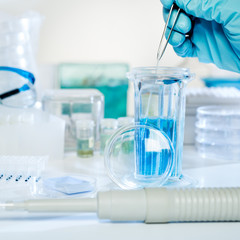 Tissue staining procedure