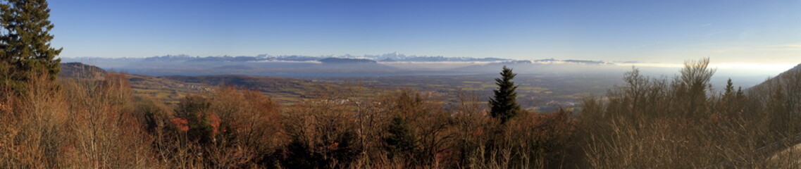 Obraz na płótnie Canvas Mont Blanc massif and Alps mountains, France