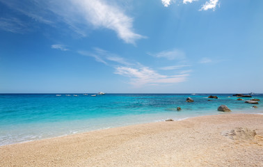 Obraz premium Cala Biriola on a clear summer day. Sardinia, Italy