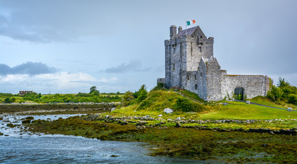 Fototapeta na wymiar Dunguaire Castle, 16th-century tower house in County Galway near Kinvarra, Ireland